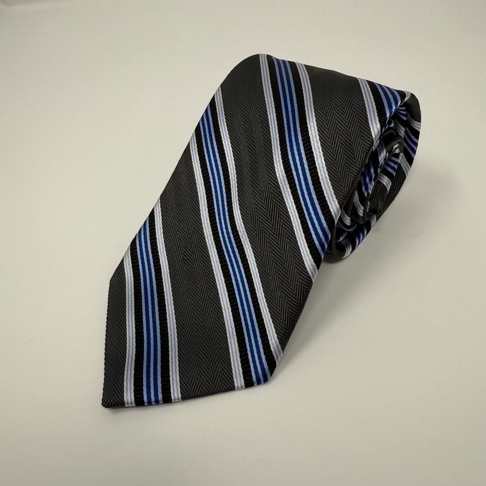 Jos A Bank Nicktie Gray Blue Striped Signature Collection 100% Silk Italy Men's